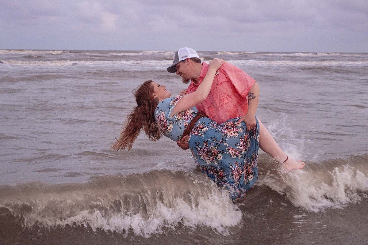 Galveston Engagement Portraits